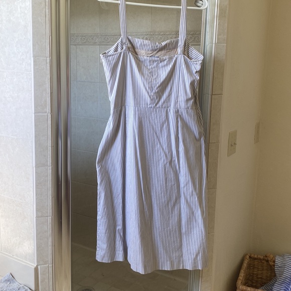 Dress - Picture 2 of 5